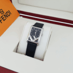 ⁦فندي الموديل المستطيل بسير جلد⁩ - الصورة ⁦5⁩