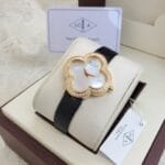 ⁦فان كليف⁩ - الصورة ⁦14⁩