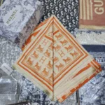 شالات نسائية