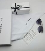 ⁦طقم جيفنشي⁩ - الصورة ⁦2⁩