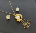 طقم نسائي مميز