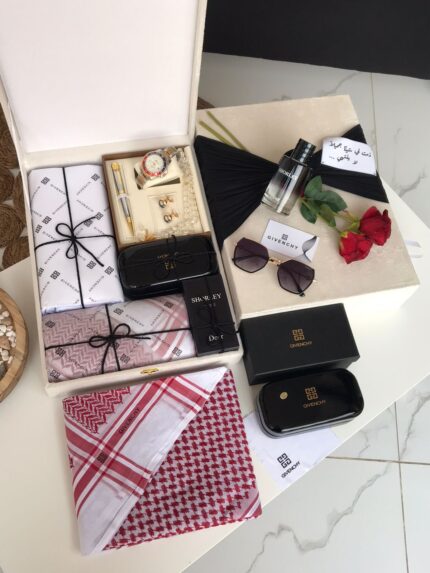 طقم جيفنشي