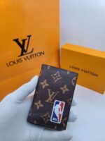 محافظ LV - الصورة 10